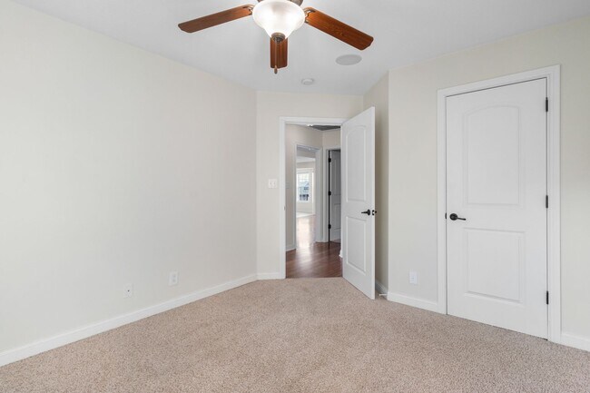 Building Photo - 1389 Bruceton Dr