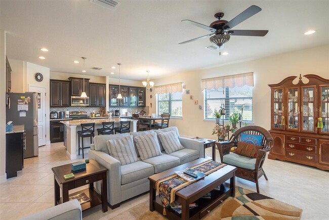 Building Photo - 15213 Capri Isle Ln