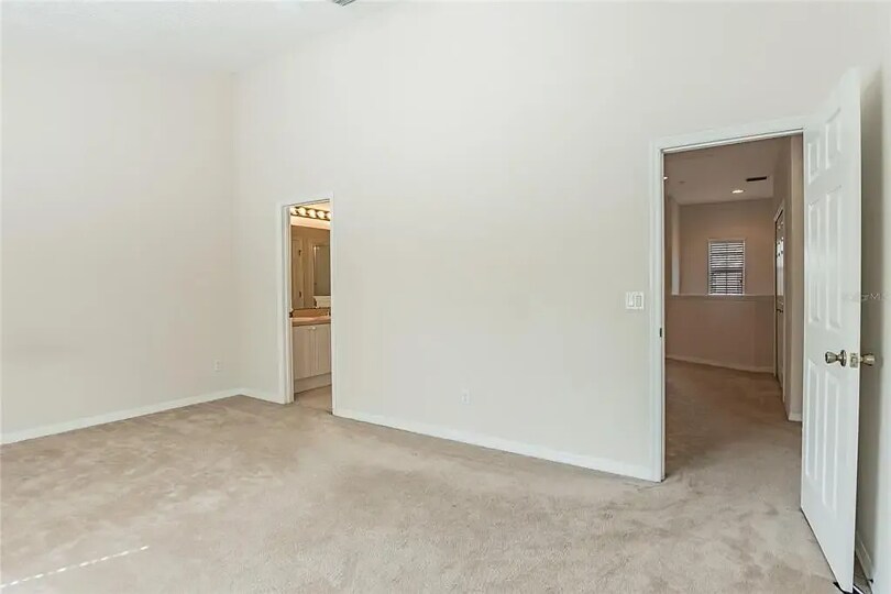 Building Photo - 632 Pinebranch Cir