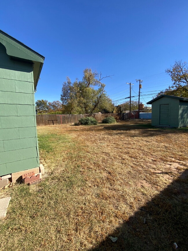 Building Photo - 3303 35th St