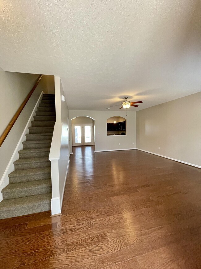 Building Photo - 211 Portico Street