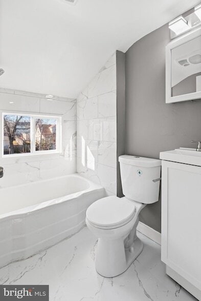 Building Photo - 3014 Royston Ave