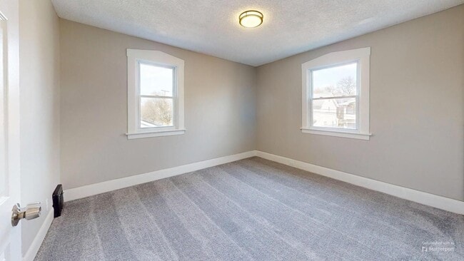 Building Photo - Cudell / West Boulevard Area - 3 bedroom/1...