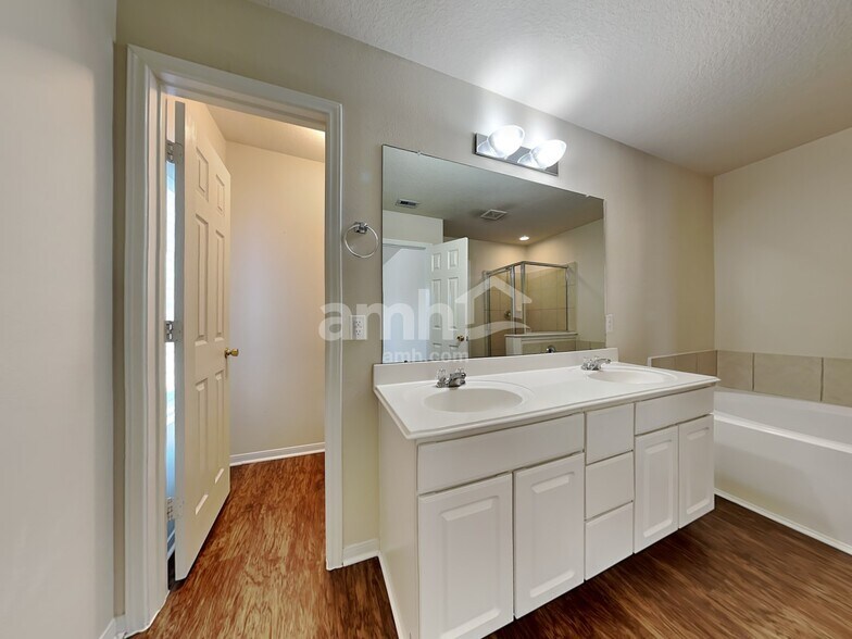 Building Photo - 29342 Winton Wood Way