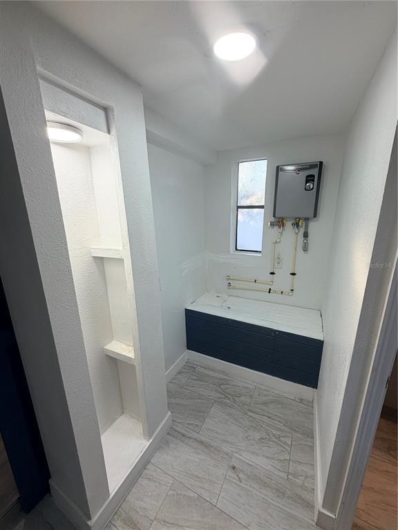 Building Photo - 5195 Countryside Ct