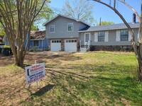 Building Photo - QUESTIONS PLEASE CONTACT LANCE GARNER 501-...