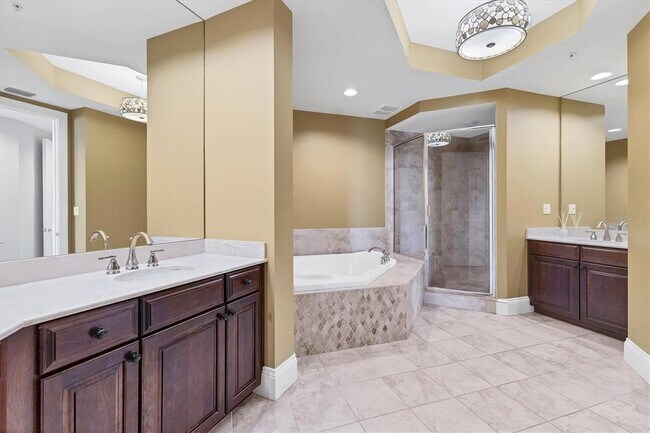Building Photo - 130 Riviera Dunes Way