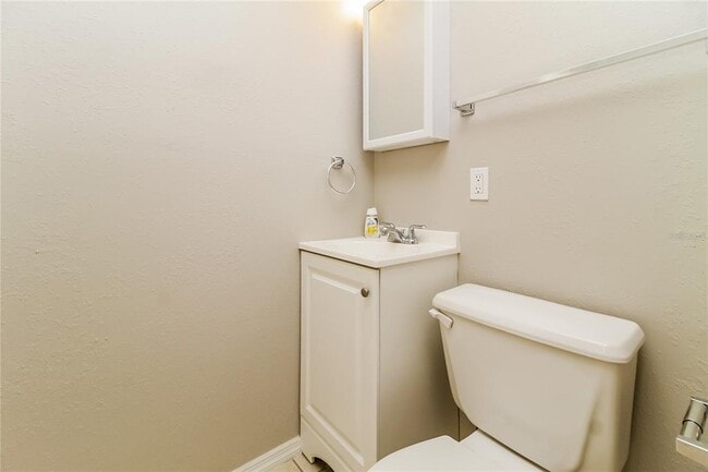 Building Photo - 865 Rich Dr