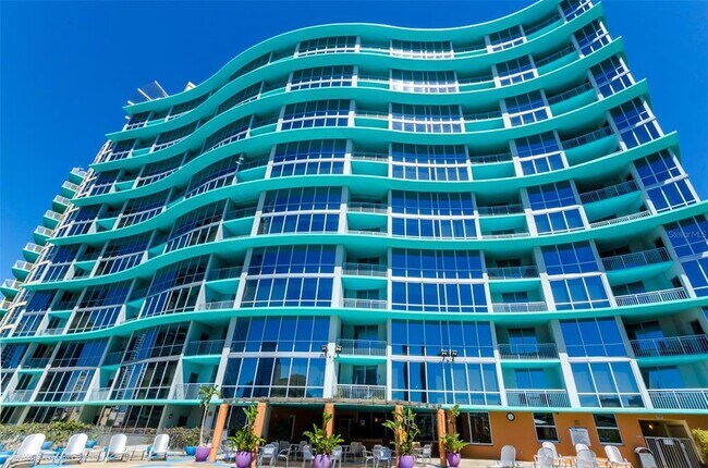 Building Photo - 322 E Central Blvd