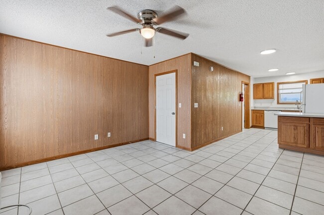 Building Photo - 111 Commercial