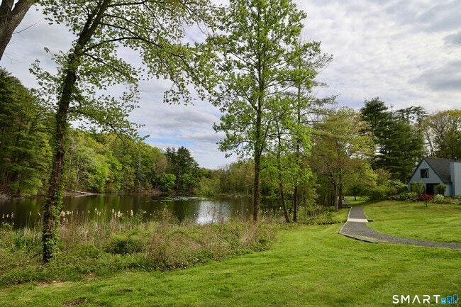 Building Photo - 3 Edgewood Cir