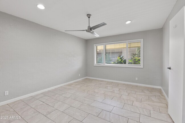 Building Photo - 4701 N 68th St