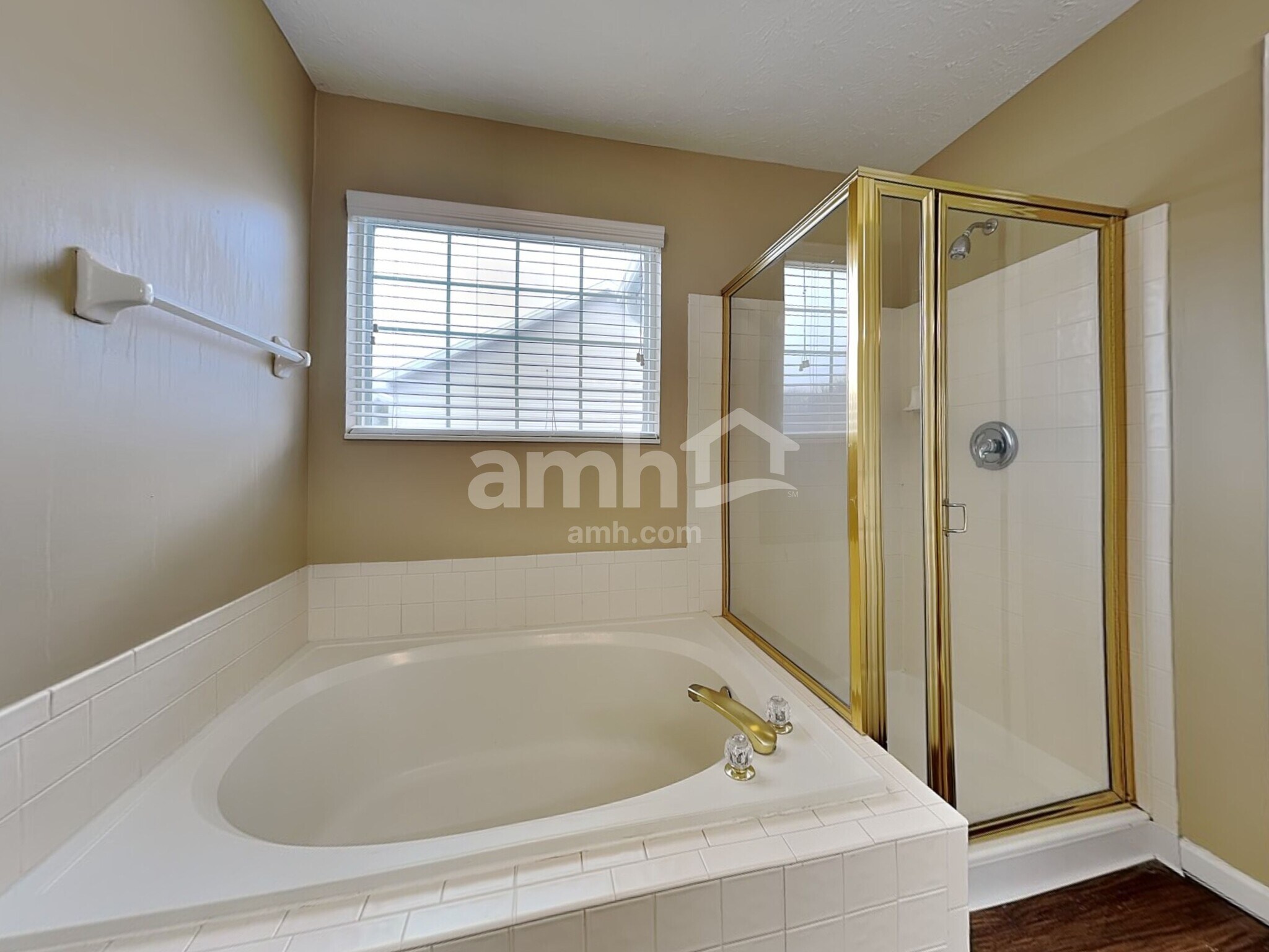 Building Photo - 2145 Blanton Dr