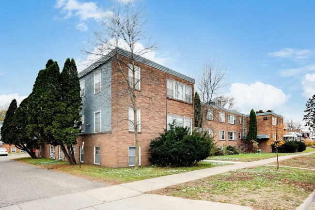Primary Photo - Parklawn