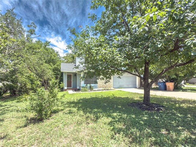 Building Photo - 12909 Campos Dr
