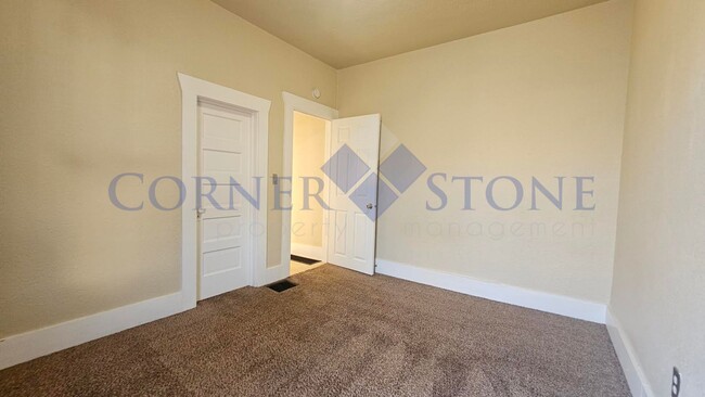 Building Photo - Charming Home in Boise!