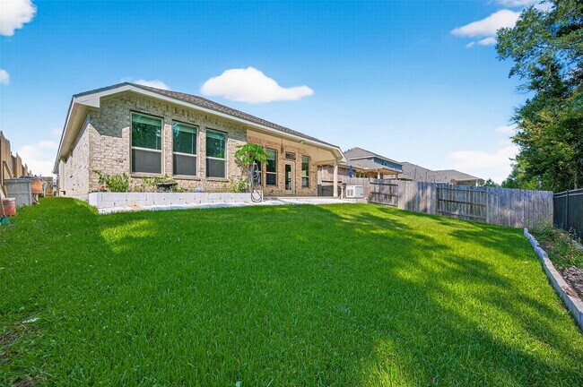 Building Photo - 4550 Shallow Ember Dr