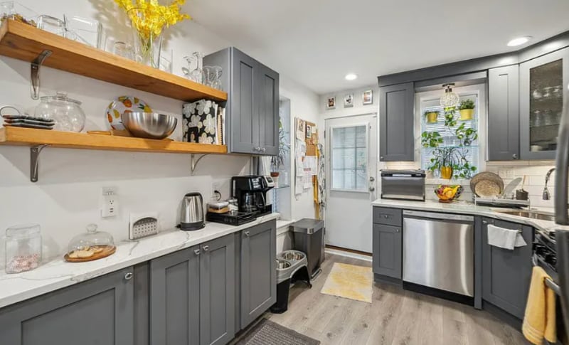 Building Photo - 2632 Gerritt St