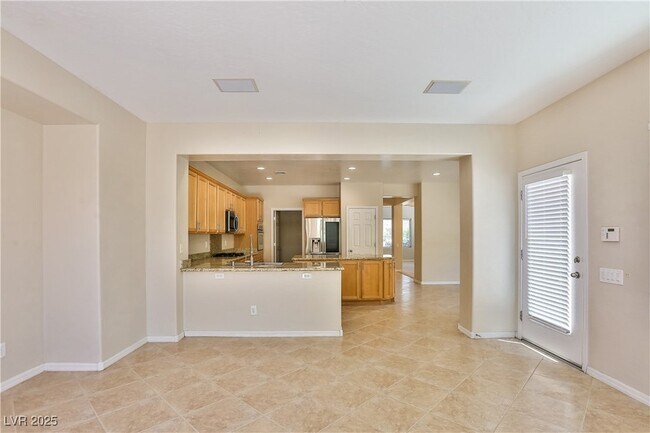 Building Photo - 2687 Bothwell Pl