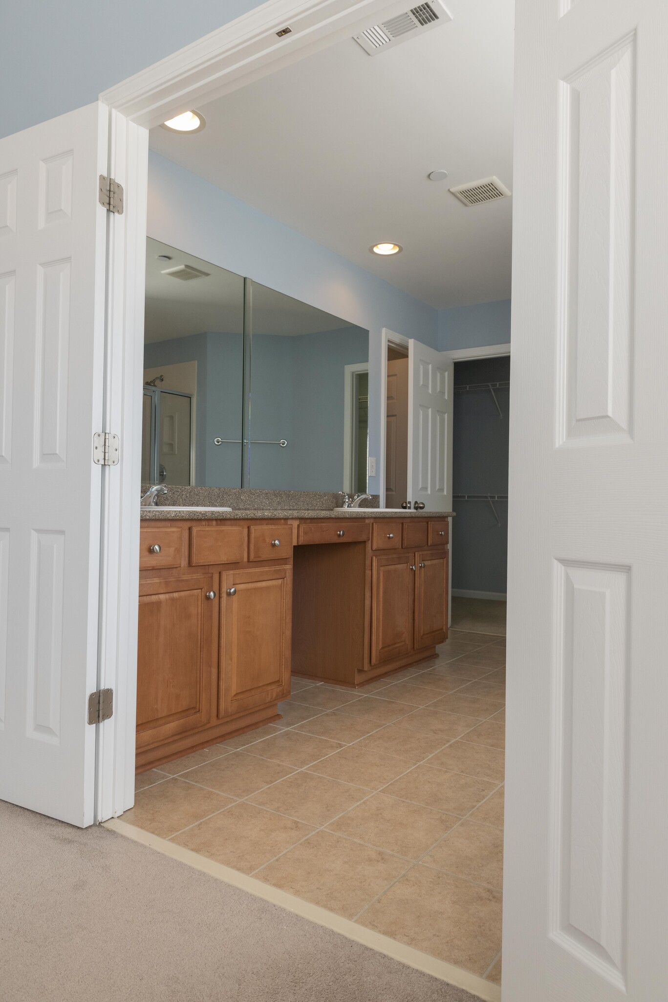 Master bath - 1929 Ashburn Ct