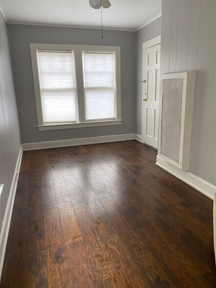 Building Photo - 809 A St