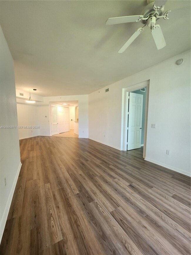 Building Photo - 3600 Oaks Clubhouse Dr