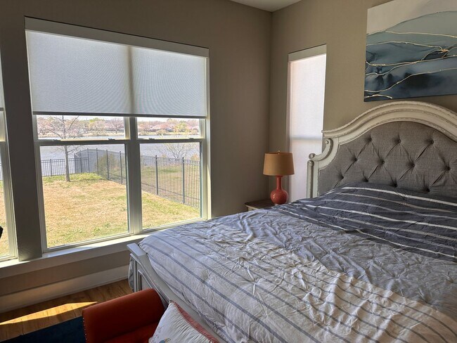 Building Photo - LAKE FRONT PROPERTY!  4/3/2; FULLY  FURNISHED