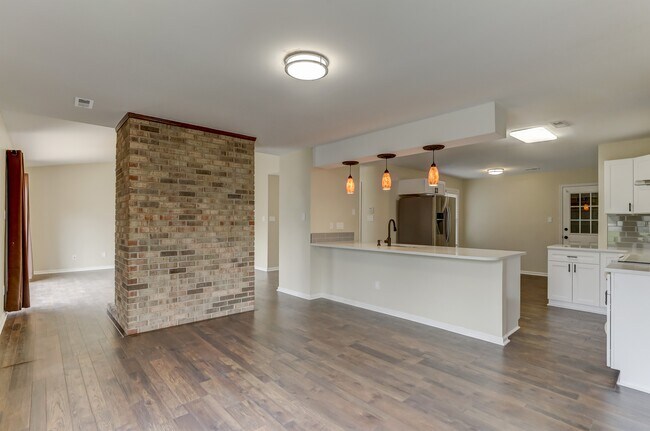 Dining Room - 5321 Reedham Ct