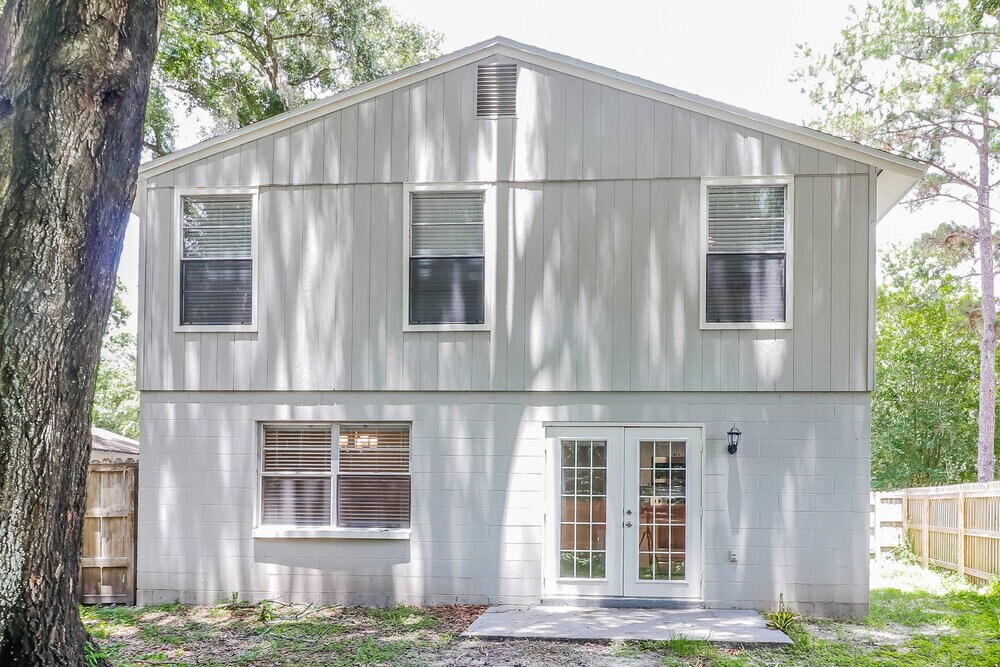 Building Photo - 16314 Caliente Pl