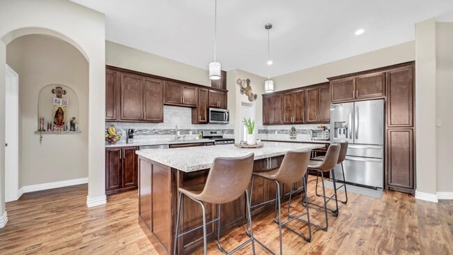 Building Photo - 23350 Cliffwood Dr