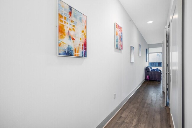 Building Photo - 1811 Southgate Blvd