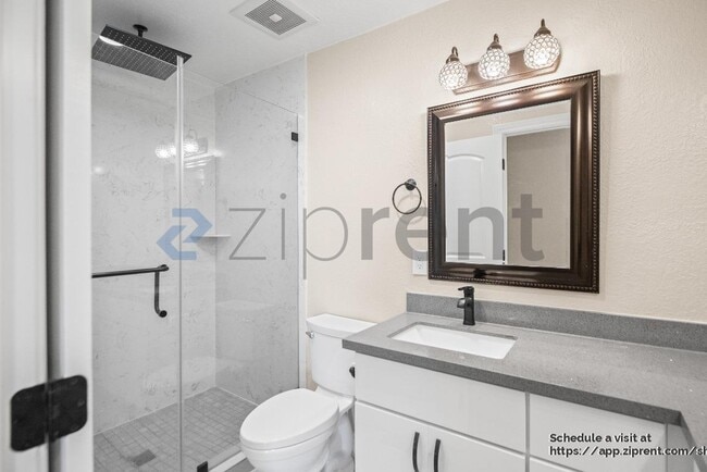 Building Photo - 41098 Bairo Ct