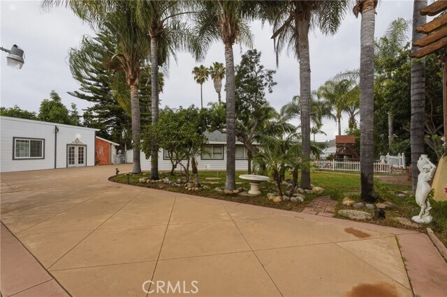 Building Photo - 24092 Gemwood Dr