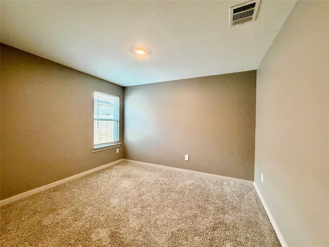Building Photo - 13337 Silver Egret Ln