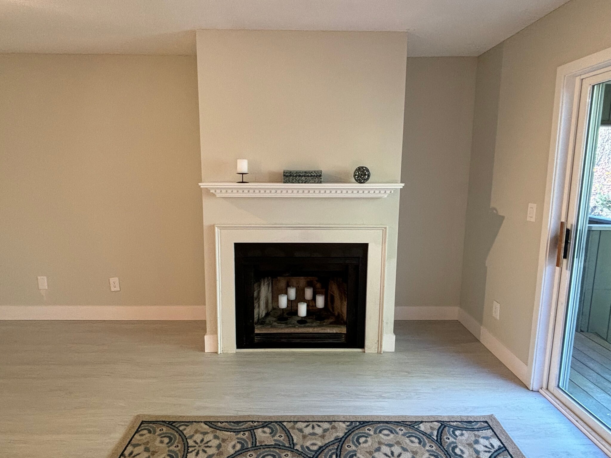 Building Photo - 1410 Whitney Ave