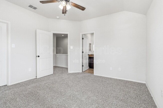Building Photo - 6015 Karly Way
