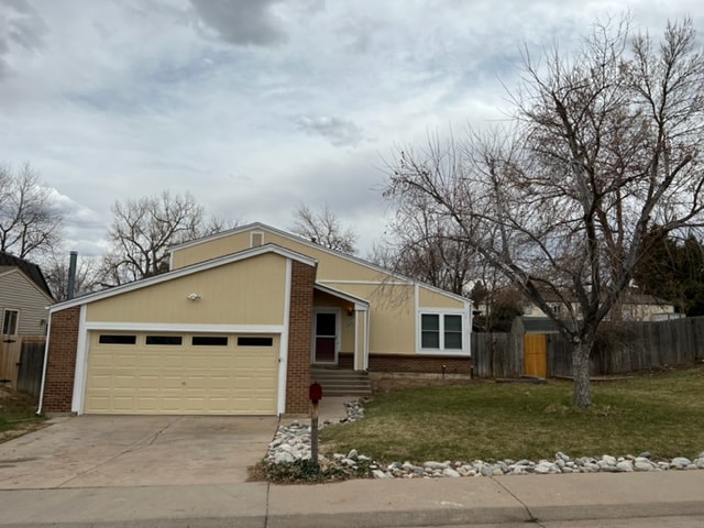 Primary Photo - 4682 S Lewiston Way