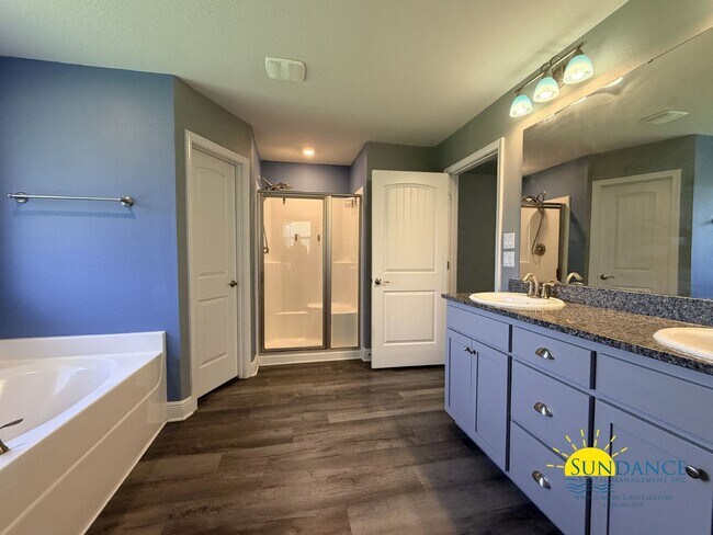 Building Photo - 5722 Marigold Loop