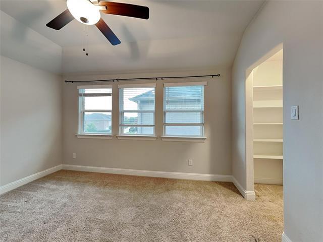 Building Photo - 6830 Colonnade Dr