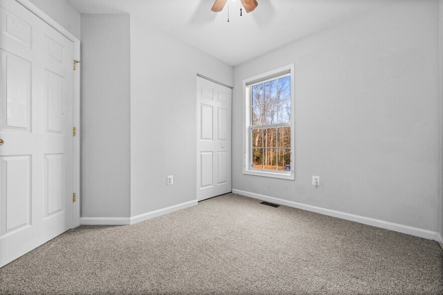 Building Photo - 2870 Preswood Pl