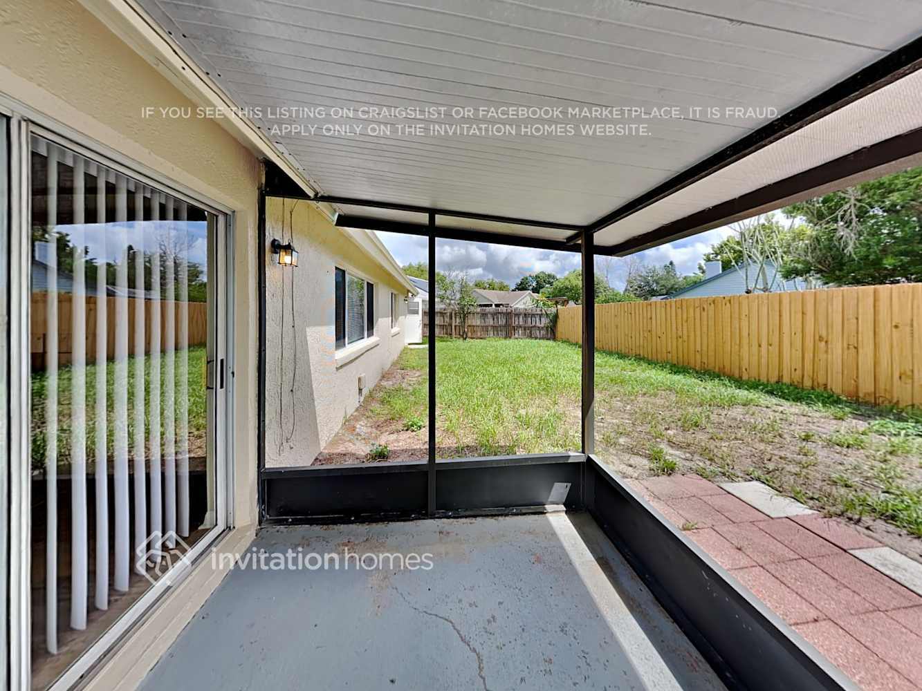 Building Photo - 1054 Providence Ln