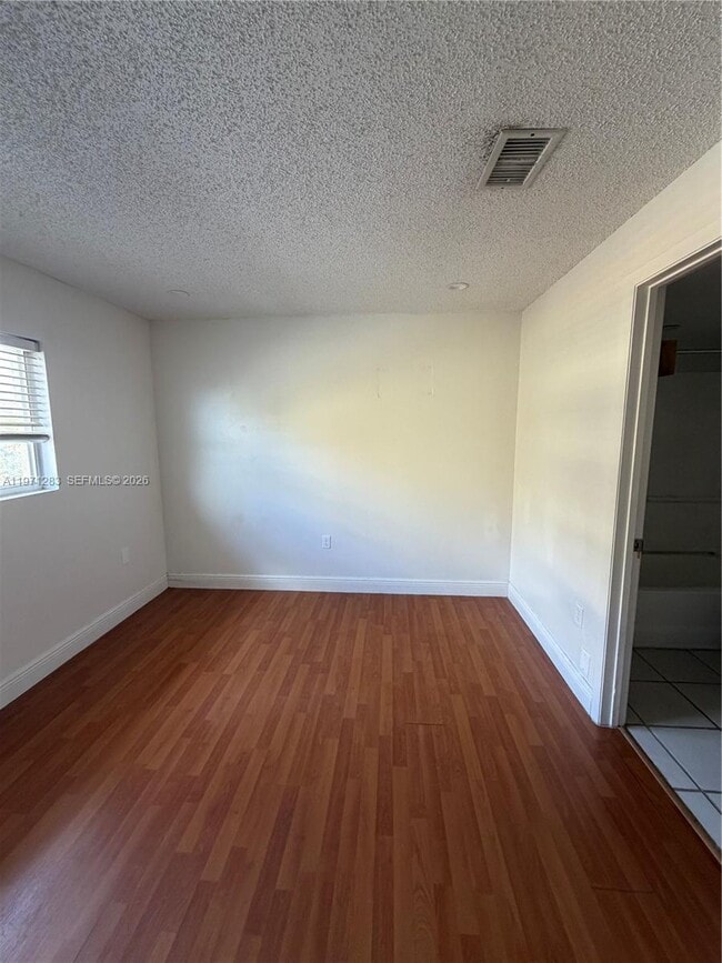 Building Photo - 14910 SW 82nd Terrace