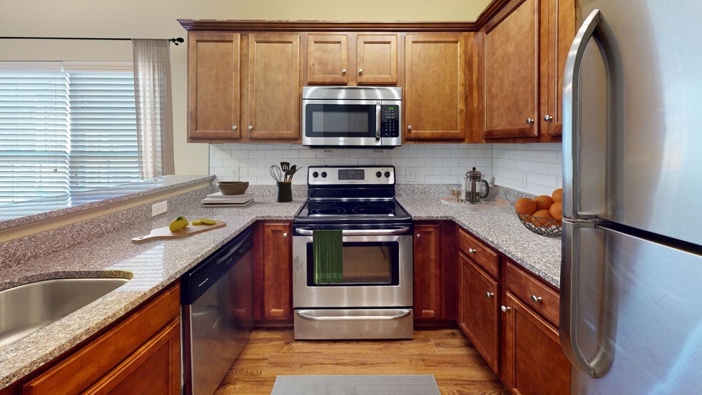 Building Photo - Sage Creek