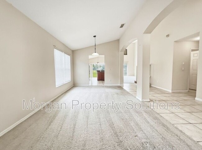 Building Photo - 5379 Tortuga Dr