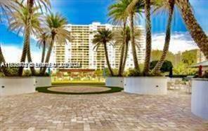 Building Photo - 2851 NE 183rd St