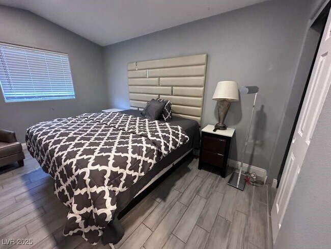 Building Photo - 3421 Mournful Call Ct