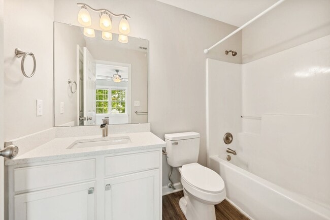 Building Photo - Renovated 2 bed 2.5 bath townhome in Holly Springs Arbor Creek community.