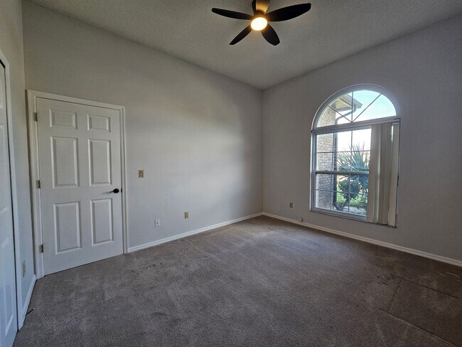 Building Photo - 6506 Canterlea Dr