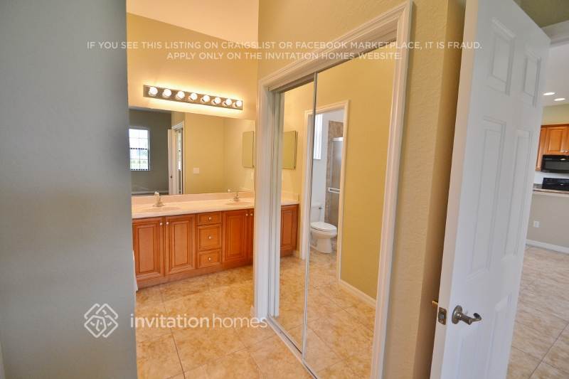 Building Photo - 444 Caraway Dr