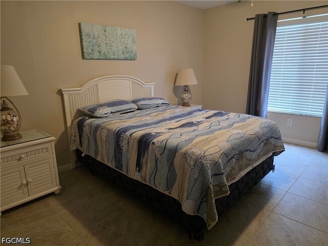 Building Photo - 9950 Sailview Ct